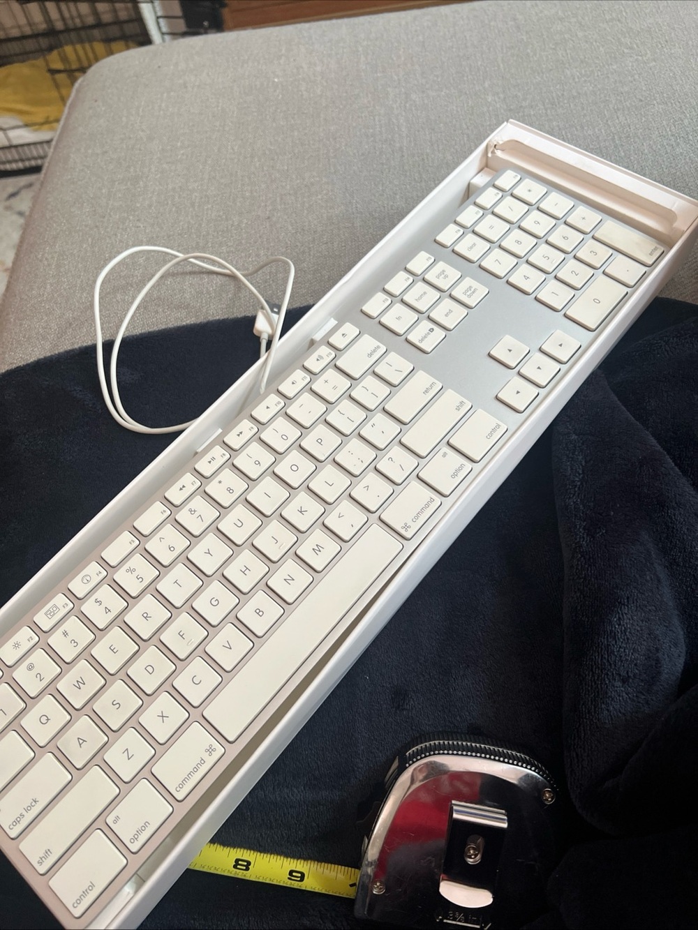 USED Apple Wired USB Keyboard A1243  - Open to Offers